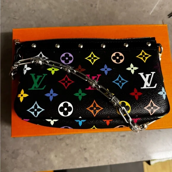 Louis Vuitton Multicolor Murakami Pochette Accessories - Picture 12 of 13